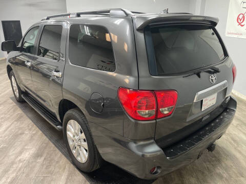 2011 Toyota Sequoia Platinum