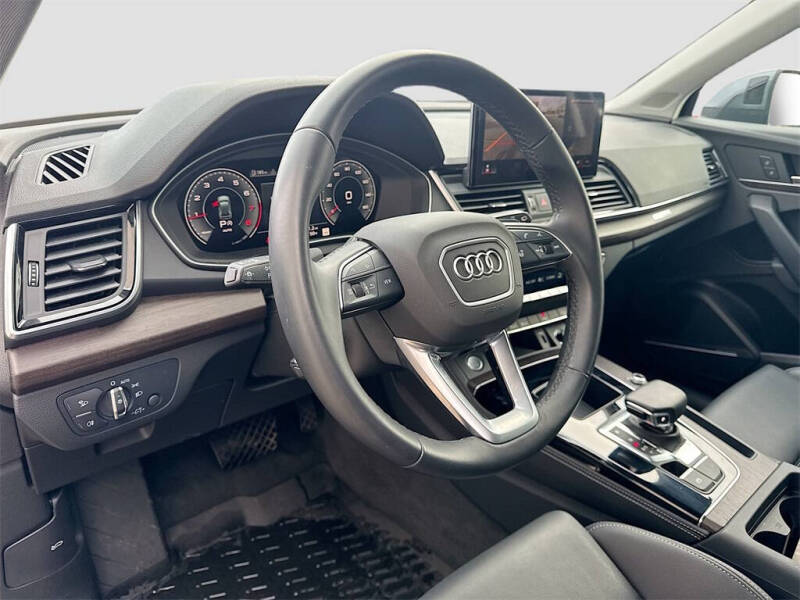 2025 Audi Q5 quattro S line Prem Plus 45 TFSI