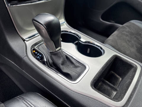 2019 Jeep Grand Cherokee Laredo