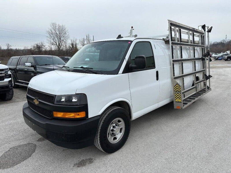 2022 Chevrolet Express 2500