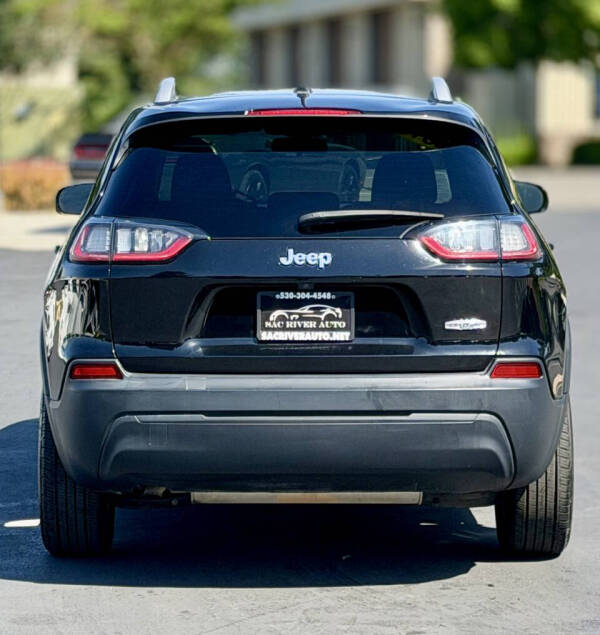 2019 Jeep Cherokee Latitude