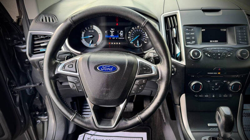 2017 Ford Edge SEL
