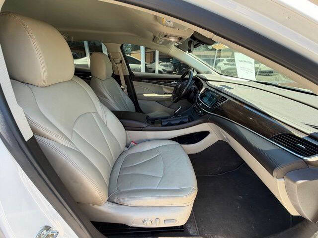 2017 Buick LaCrosse Essence