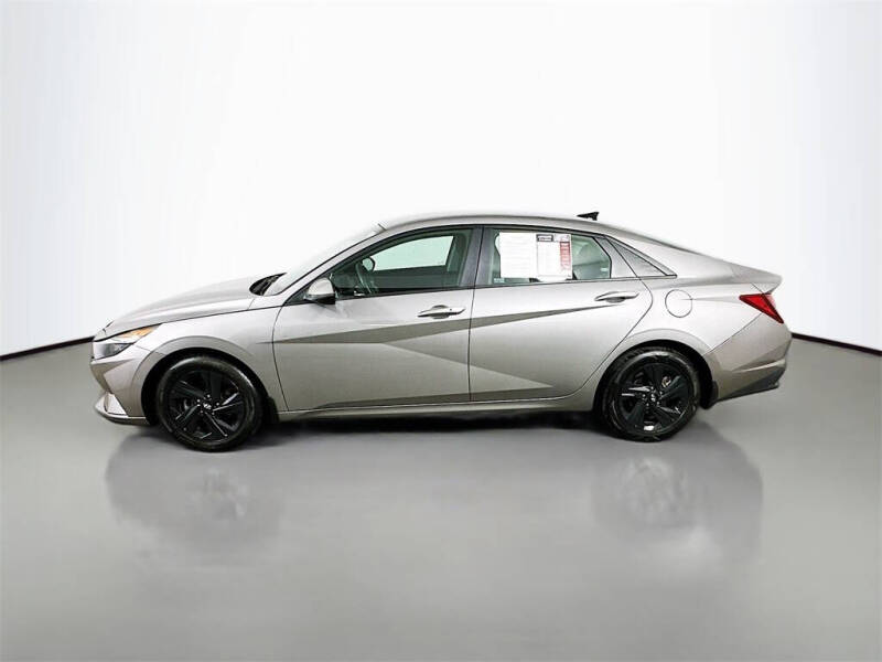 2022 Hyundai Elantra