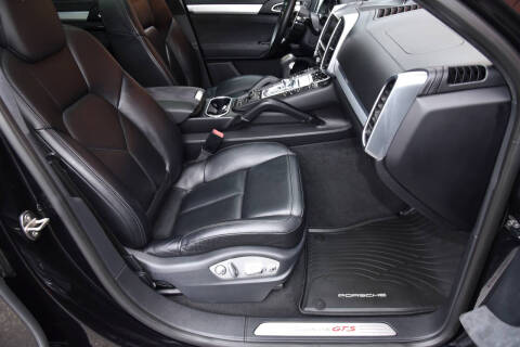 2016 Porsche Cayenne GTS