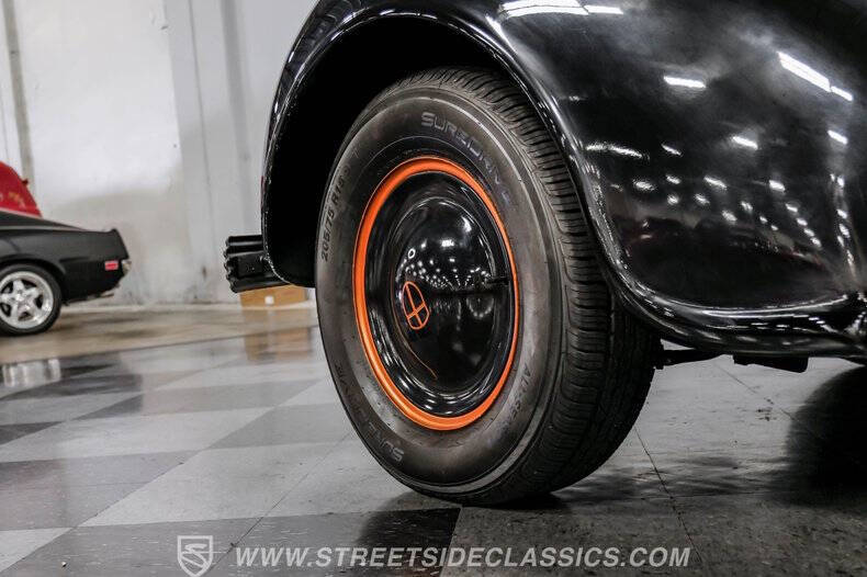 1937 Chrysler Desoto