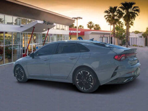 2023 Kia K5