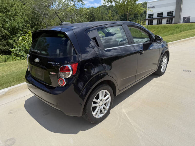 2016 Chevrolet Sonic LT Auto