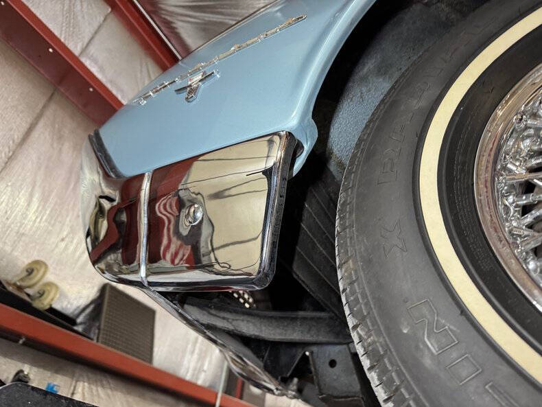 1962 Ford Thunderbird