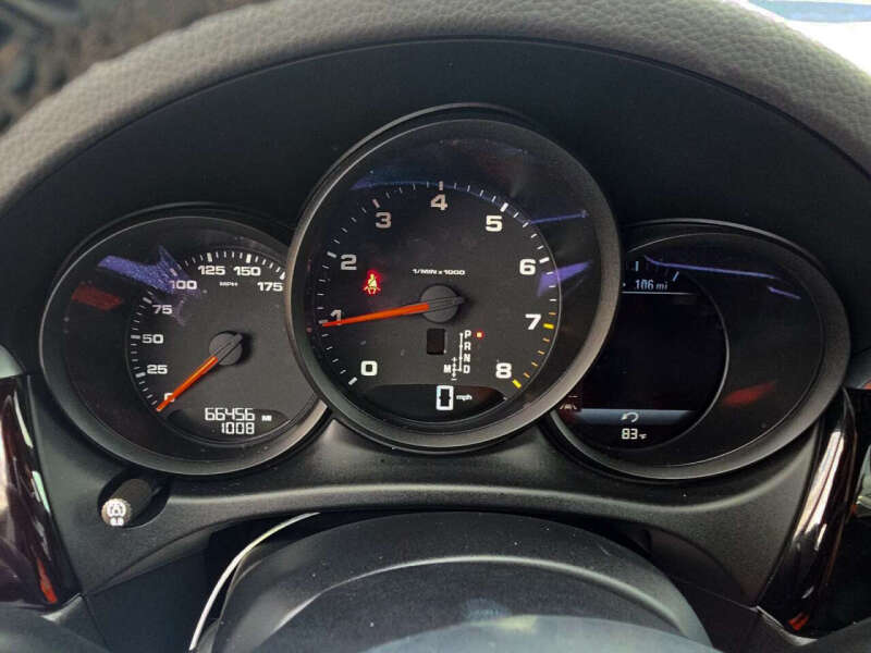 2020 Porsche Macan