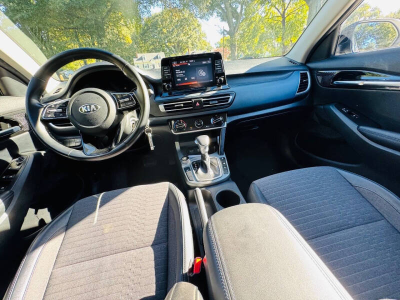 2021 Kia Seltos S Turbo