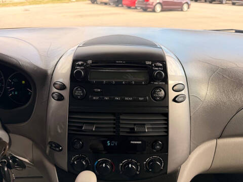 2006 Toyota Sienna