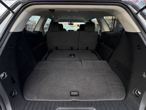 2017 Chevrolet Traverse LT