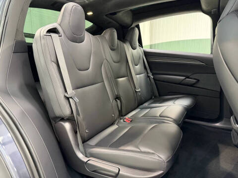 2023 Tesla Model X Standard Range