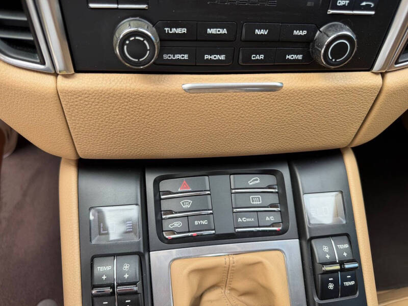 2017 Porsche Macan S