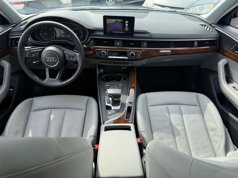 2019 Audi A4 quattro Premium 45 TFSI