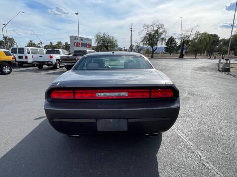 2014 Dodge Challenger SXT