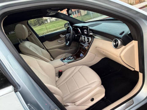 2018 Mercedes-Benz GLC GLC 300