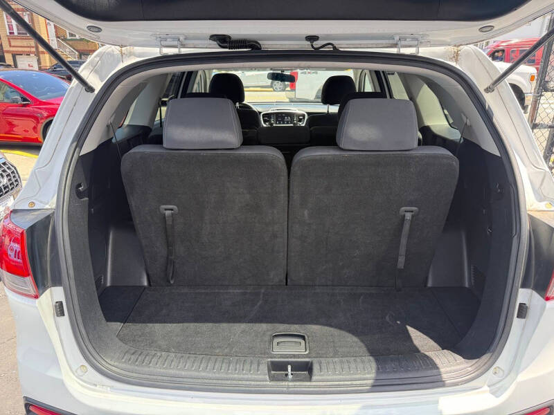2018 Kia Sorento LX