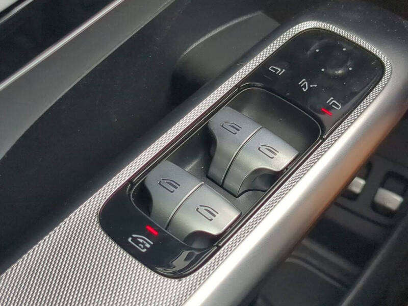 2025 Mercedes-Benz GLC GLC 350e 4MATIC