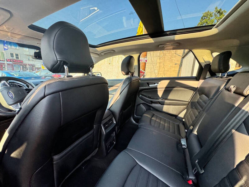 2019 Ford Edge SEL