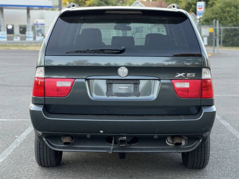 2004 BMW X5 3.0i