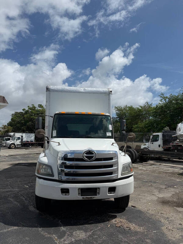 2019 Hino 268