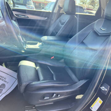 2017 Cadillac XT5 Luxury