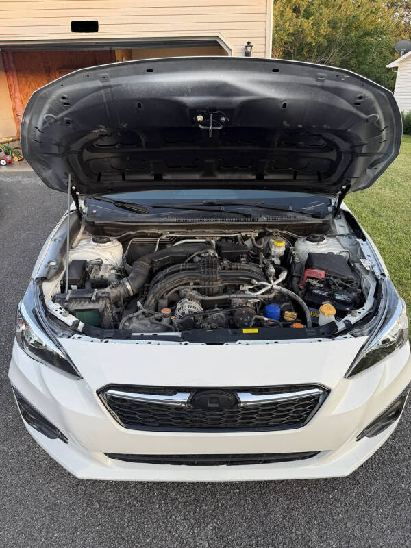 2017 Subaru Impreza 2.0i