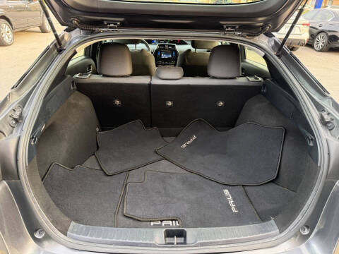 2017 Toyota Prius