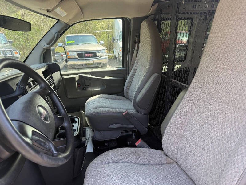 2015 GMC Savana 2500