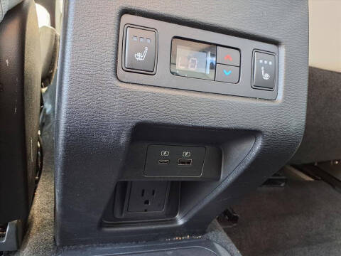 2024 Mitsubishi Outlander PHEV SEL