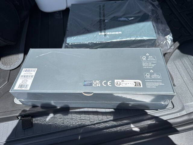 2025 Land Rover Defender 110 P300 S