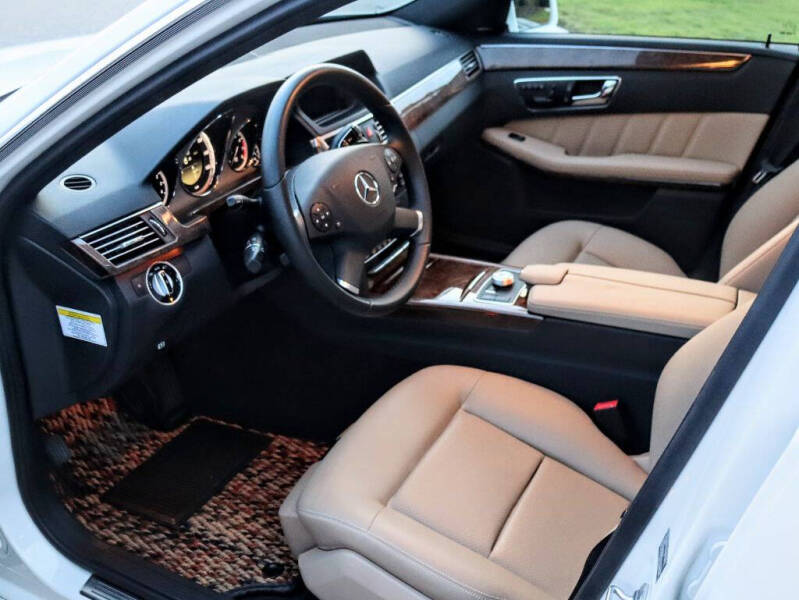 2011 Mercedes-Benz E-Class