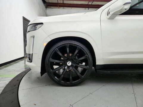 2022 Cadillac Escalade Premium Luxury