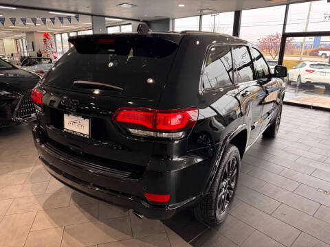2017 Jeep Grand Cherokee Altitude