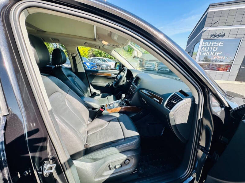 2012 Audi Q5 2.0T quattro Premium Plus