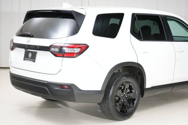 2023 Honda Pilot LX