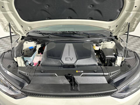 2024 Kia EV6 Light