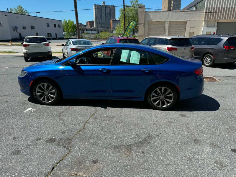 2015 Chrysler 200 S