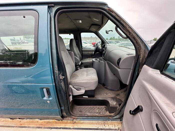 2001 Ford E-Series