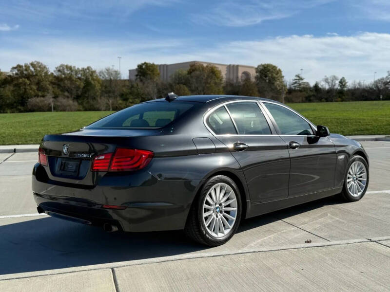 2012 BMW 5 Series 535i