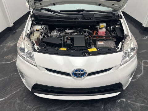 2012 Toyota Prius Two