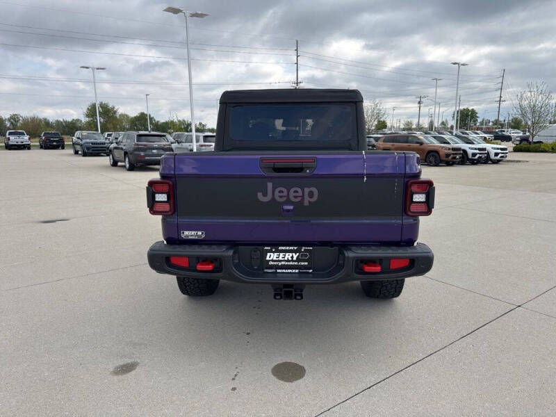 2026 Jeep Gladiator Shadow Ops