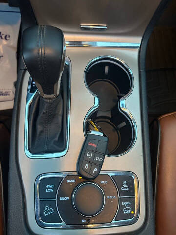 2016 Jeep Grand Cherokee Summit