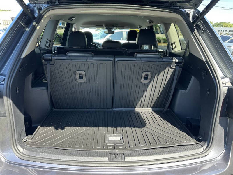 2024 Volkswagen Atlas SE