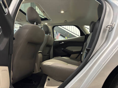 2012 Ford Focus SE