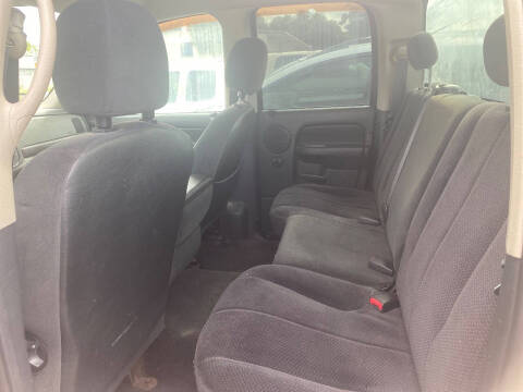 2004 Dodge Ram 1500 SLT