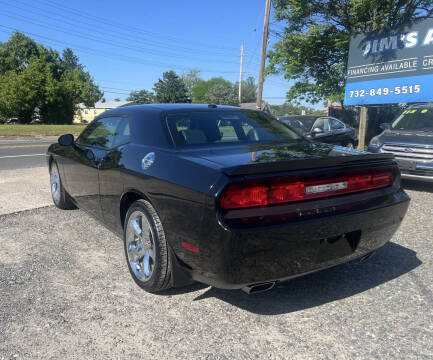 2013 Dodge Challenger SXT Plus