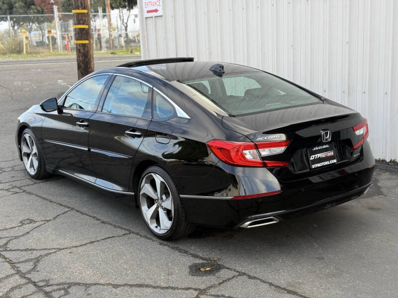 2018 Honda Accord Touring